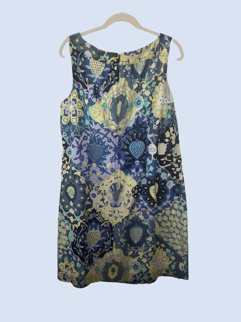 Talbots Sleeveless Shift Dress in Blue and Yellow Floral Medallion